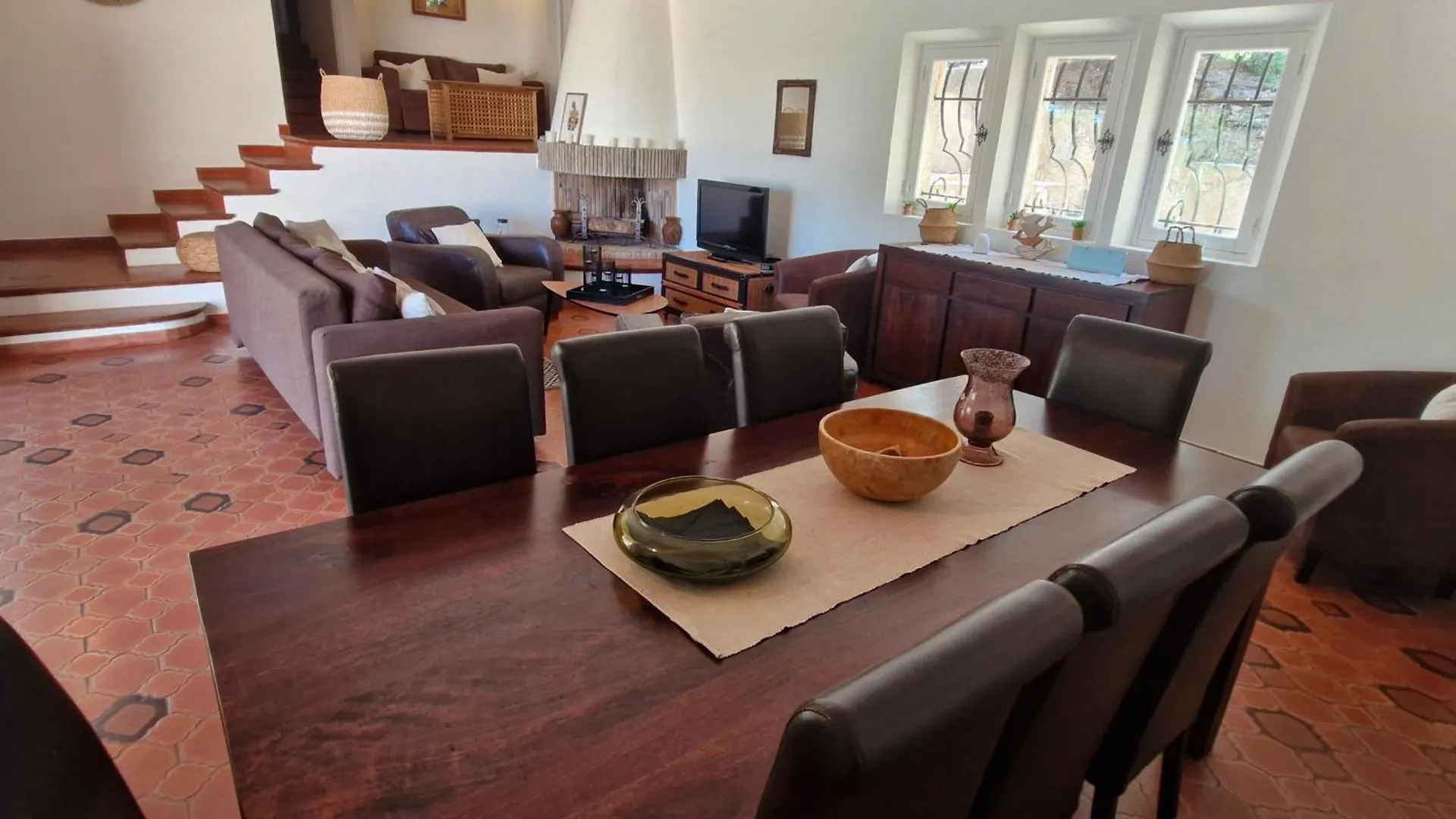 Villa Familiale Avec Piscine Privee, Proche Plage, Parking Et Wifi A Sainte-Maxime - Fr-1-780-12 0*,  Frankrig