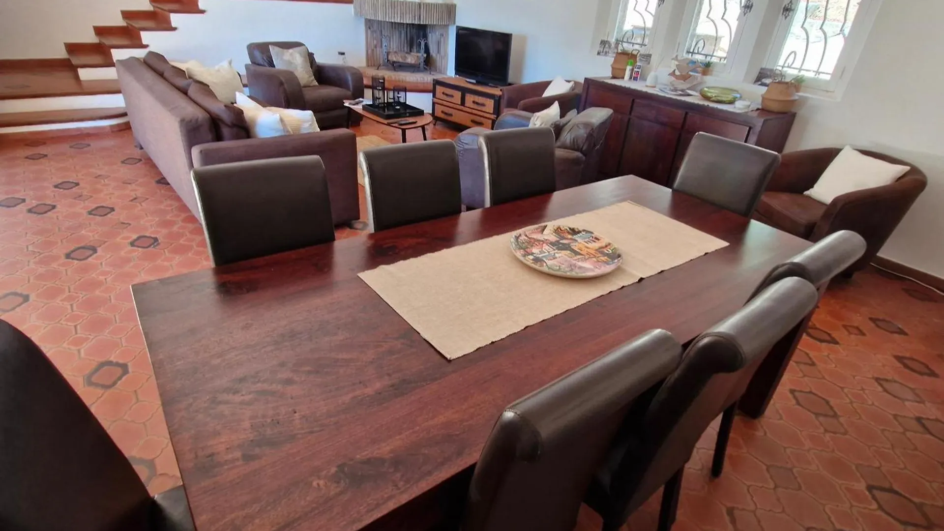 Villa Familiale Avec Piscine Privee, Proche Plage, Parking Et Wifi A Sainte-Maxime - Fr-1-780-12